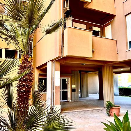 La Mansarda Di Nemi Appartement Trapani Buitenkant foto